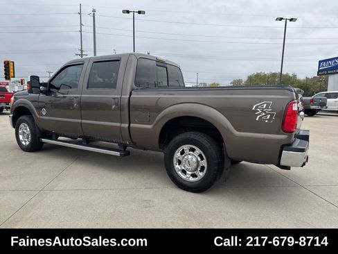 Used 2015 Ford F250 Lariat w/ Chrome Package image 14