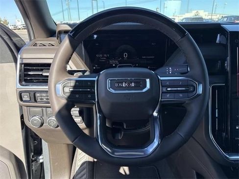 New 2026 GMC Yukon XL Elevation image 16