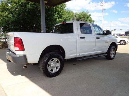 Used 2018 RAM 2500 Tradesman AWD/4WD image 4