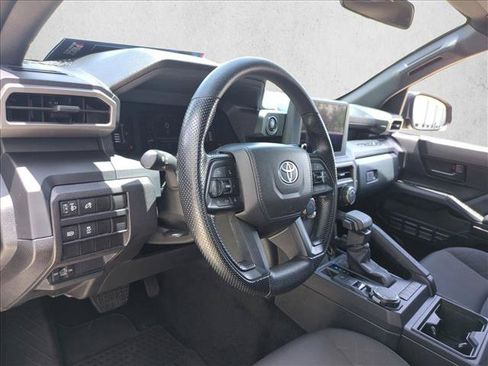 Used 2025 Toyota Tacoma SR AWD/4WD image 10