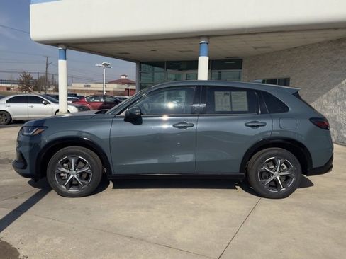 Used 2024 Honda HR-V EX-L image 2