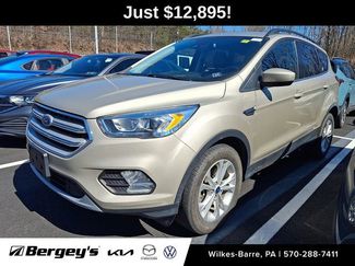 Used 2018 Ford Escape SEL w/ Ford Safe & Smart Package video 1