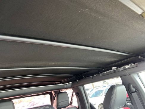 Used 2024 Ford Bronco Wildtrak AWD/4WD image 17