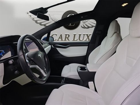 Used 2017 Tesla Model X 90D image 9