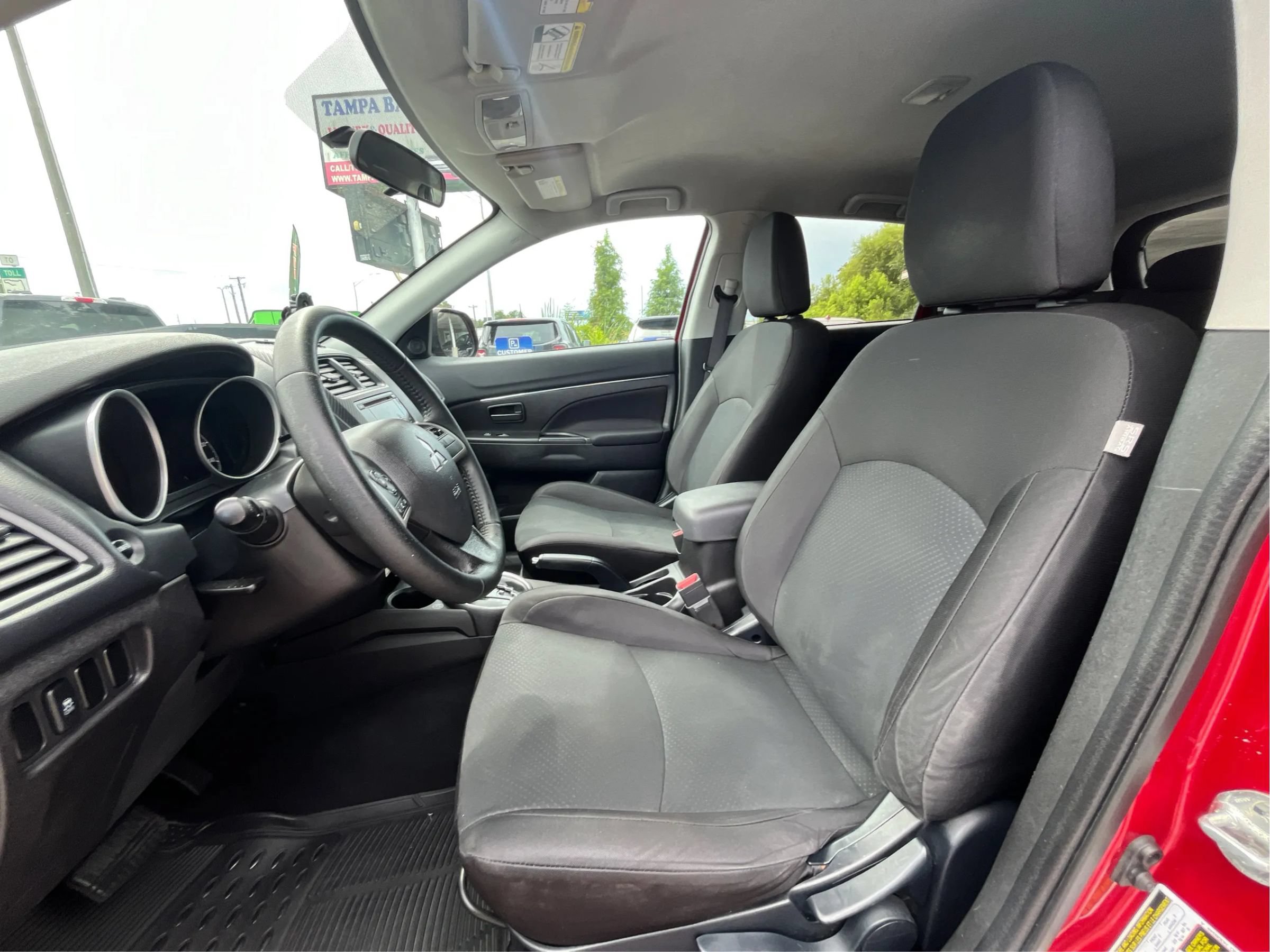 Used 2015 Mitsubishi Outlander Sport ES AWD/4WD image 11