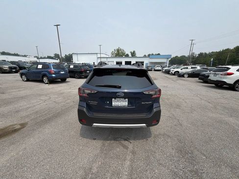 Used 2024 Subaru Outback Limited AWD/4WD image 5