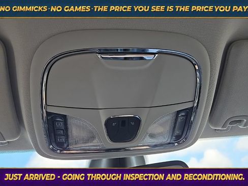 Used 2019 Jeep Cherokee Limited AWD/4WD image 20
