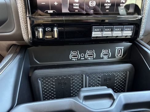 New 2026 RAM 2500 Limited AWD/4WD image 23