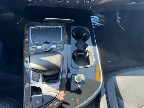 Used 2017 Audi Q7 3.0T Premium Plus image 19