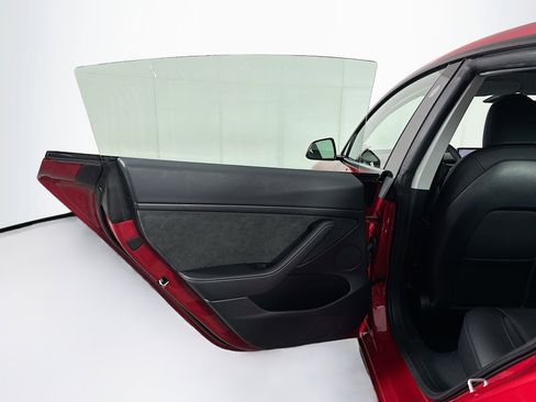 Used 2023 Tesla Model 3 Standard Range image 25