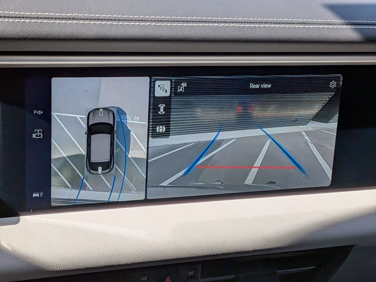 Certified 2026 Porsche Macan Electric RWD image 19