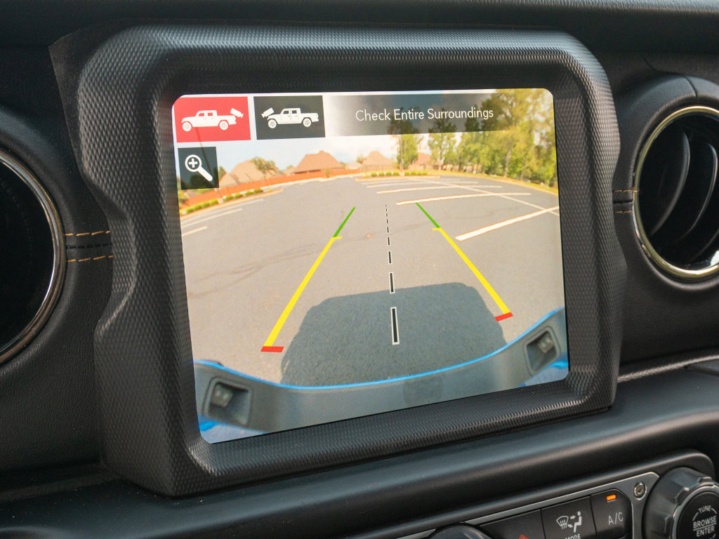 Used 2022 Jeep Gladiator Overland AWD/4WD image 24