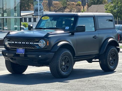 Certified 2022 Ford Bronco Wildtrak AWD/4WD image 7