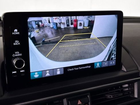 Used 2024 Honda Pilot Touring image 38