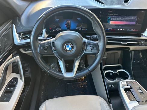 Used 2024 BMW X1 xDrive28i w/ Convenience Package AWD/4WD image 16
