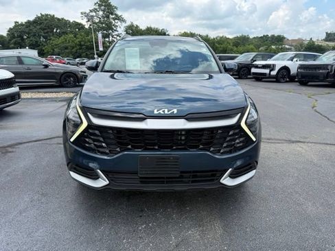 Used 2025 Kia Sportage EX w/ EX Premium Package AWD/4WD image 2