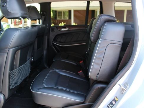 Used 2013 Mercedes-Benz GL 450 4MATIC image 15