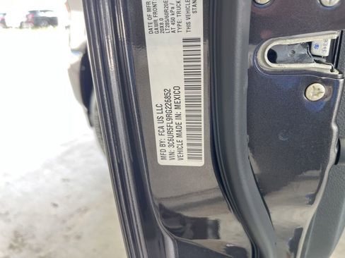 New 2024 RAM 2500 Laramie w/ Night Edition image 42