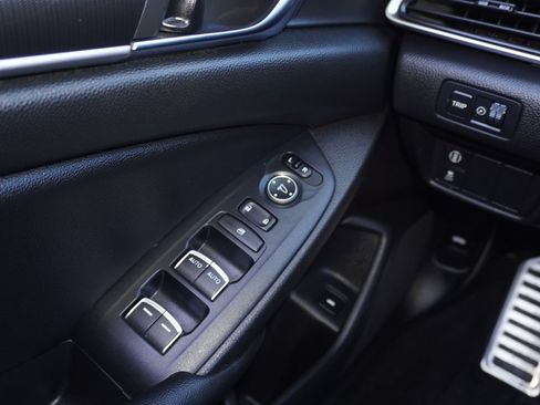 Used 2019 Honda Accord Sport image 13