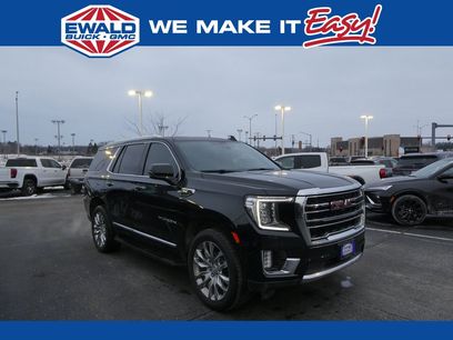 Used 2022 GMC Yukon SLT w/ SLT Premium Package