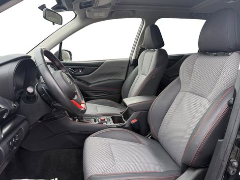 Used 2023 Subaru Forester Sport image 10