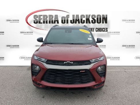 Used 2023 Chevrolet TrailBlazer RS w/ Convenience Package FWD image 3