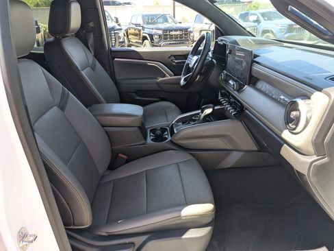 Certified 2024 Chevrolet Colorado ZR2 w/ ZR2 Convenience Package III AWD/4WD image 29