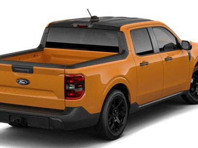 New 2026 Ford Maverick XLT w/ Black Appearance Package