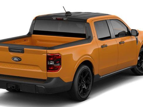New 2026 Ford Maverick XLT w/ Black Appearance Package image 3