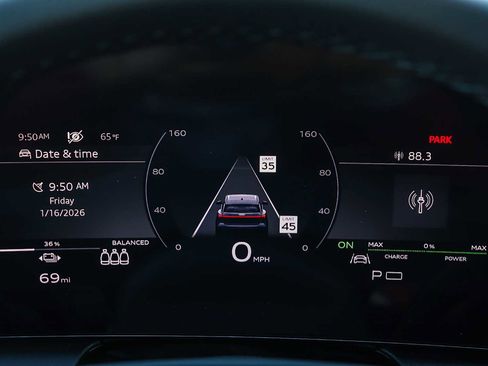 New 2025 Audi Q6 e-tron Premium image 32