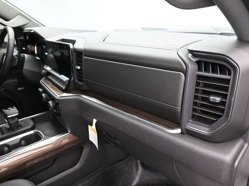 New 2026 Chevrolet Silverado 1500 LT Trail Boss w/ LT Trail Boss Premium Package AWD/4WD image 45