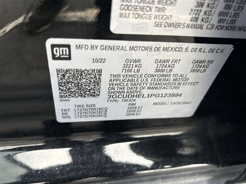 Certified 2023 Chevrolet Silverado 1500 ZR2 w/ Technology Package image 35