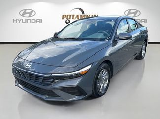 Certified 2026 Hyundai Elantra SE FWD video 1
