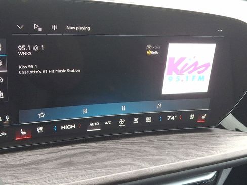 Certified 2025 Audi Q5 Prestige image 18