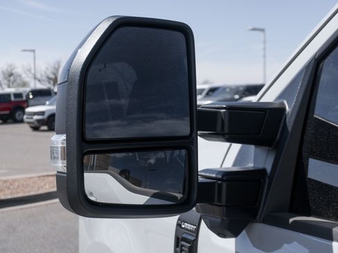 New 2026 Ford F250 Lariat w/ Black Appearance Package AWD/4WD image 16