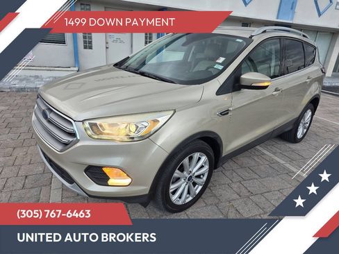 Used 2017 Ford Escape Titanium FWD image 1