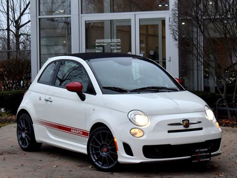 Used 2013 FIAT 500 Abarth w/ Beats Audio Pkg image 4
