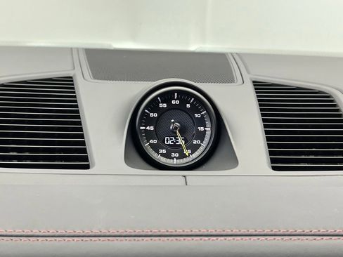 Certified 2023 Porsche Cayenne Turbo S AWD/4WD image 12