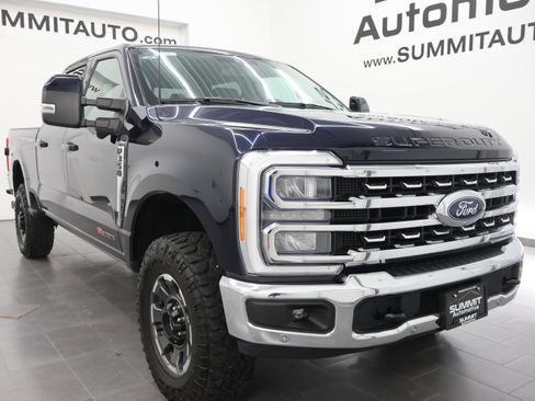 Used 2023 Ford F350 Lariat w/ Lariat Ultimate Package AWD/4WD image 2