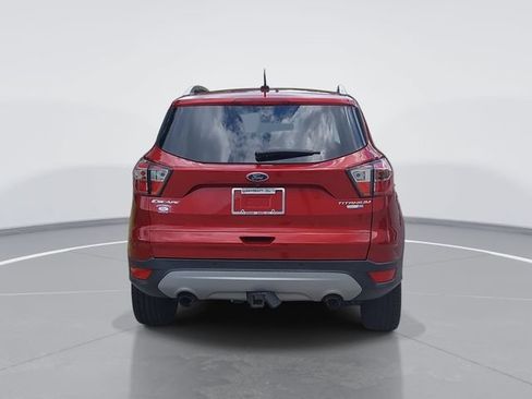 Certified 2017 Ford Escape Titanium AWD/4WD image 4