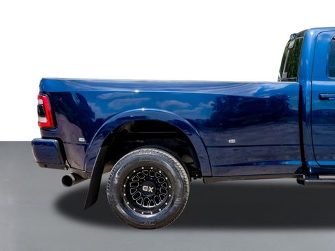 Used 2020 RAM 3500 Laramie w/ Night Edition AWD/4WD image 6