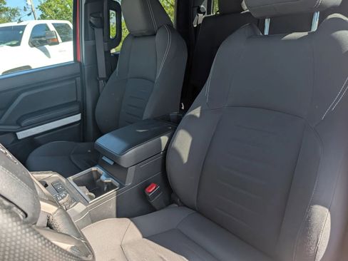 Used 2024 Toyota Tacoma TRD Off-Road image 8