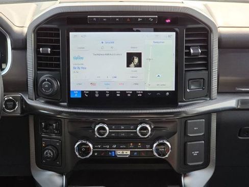 Certified 2024 Ford F150 Platinum w/ FX4 Off-Road Package AWD/4WD image 38
