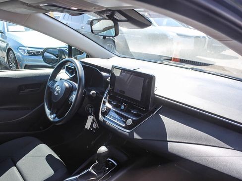 Used 2026 Toyota Corolla LE FWD image 17