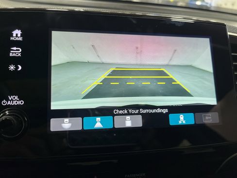 Used 2020 Honda Pilot Touring image 22