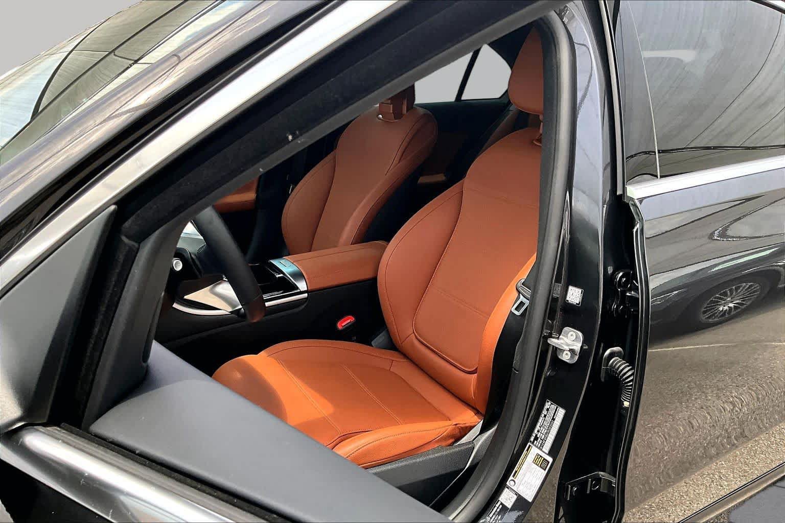 Used 2026 Mercedes-Benz C 300 4MATIC Sedan image 8