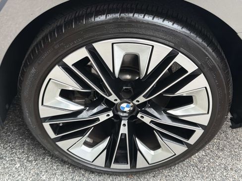 Certified 2025 BMW 540i xDrive AWD/4WD image 11