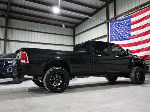 Used 2017 RAM 2500 Laramie w/ Convenience Group AWD/4WD image 12