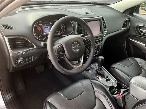 Used 2022 Jeep Cherokee Latitude Lux image 19