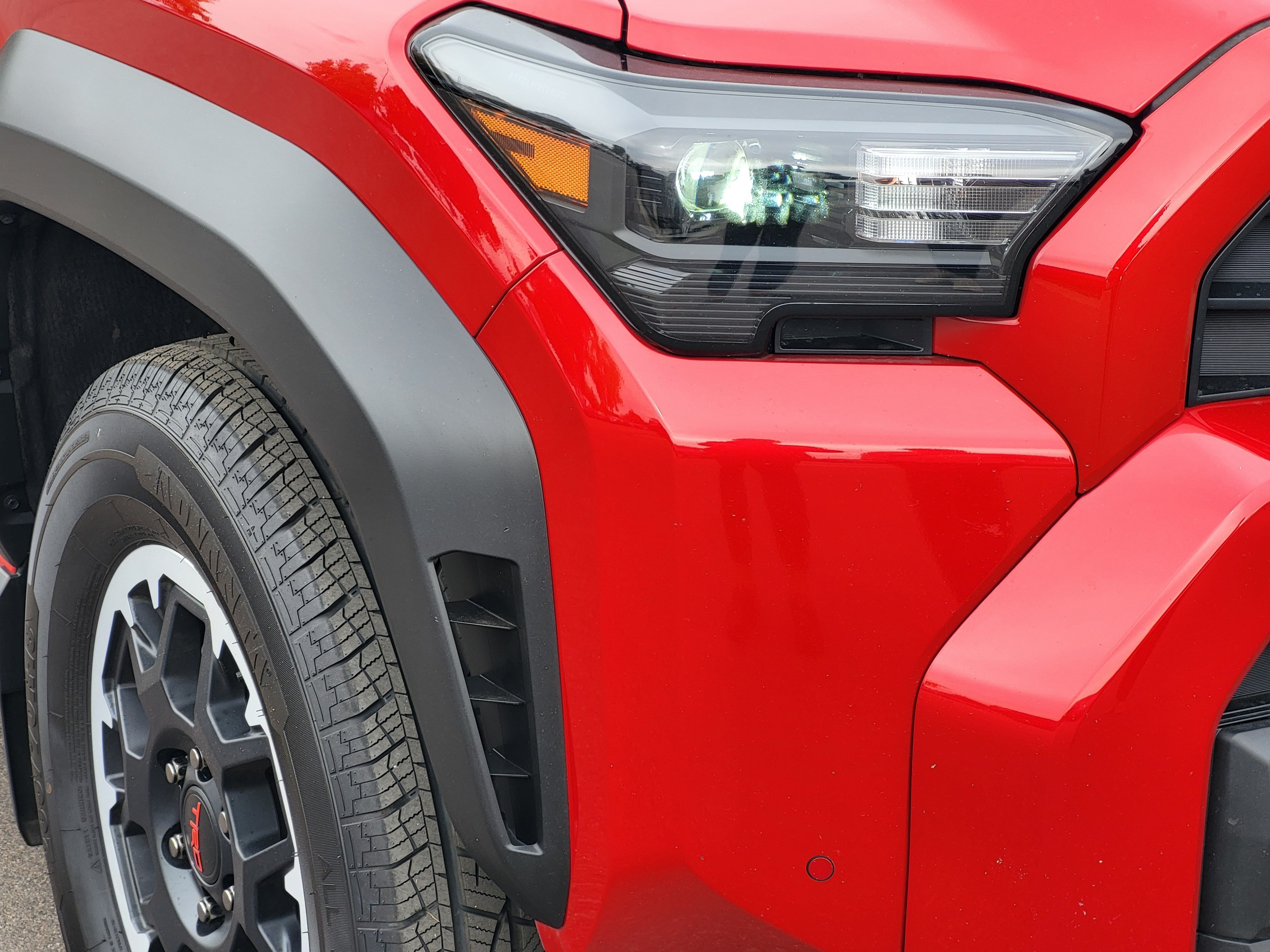 Certified 2025 Toyota 4Runner TRD Off-Road Premium w/ Tow Technology Package AWD/4WD image 5